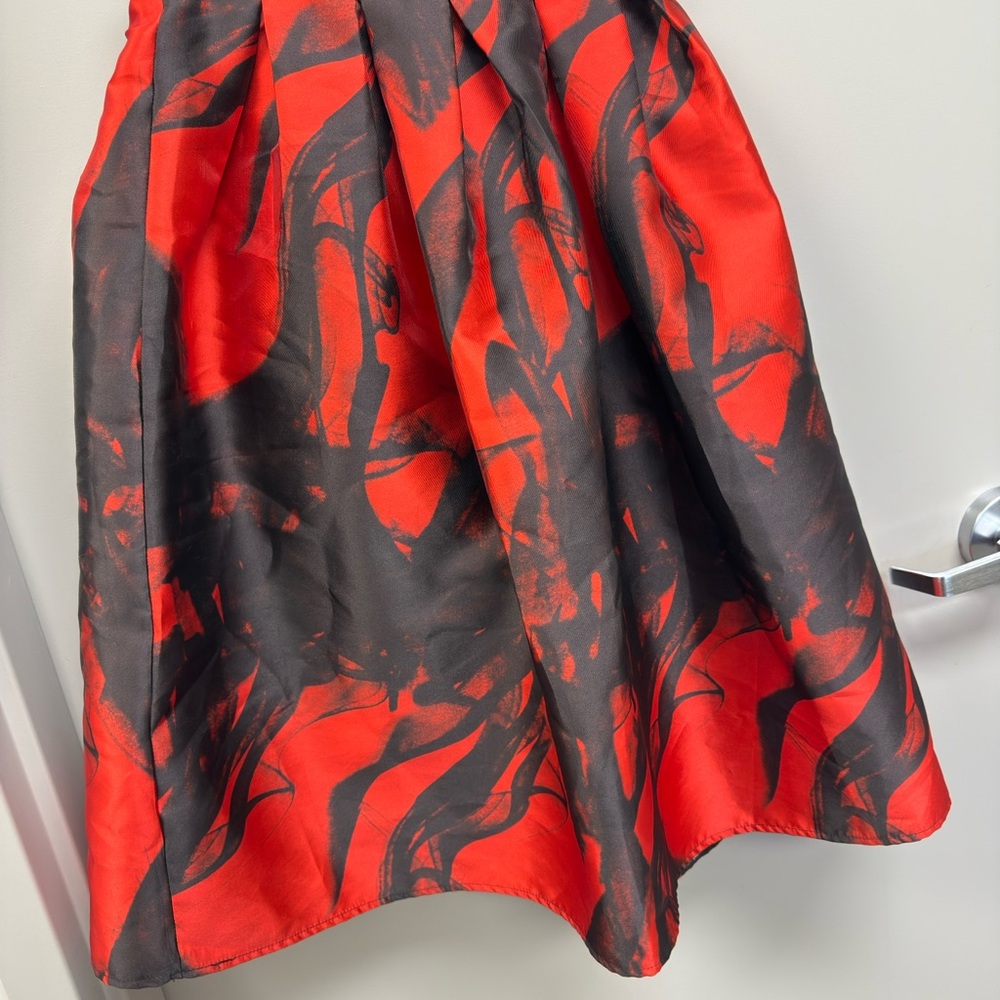 Full Red and Black Women's Skirt Sz‎ Med - Picture 9 of 14